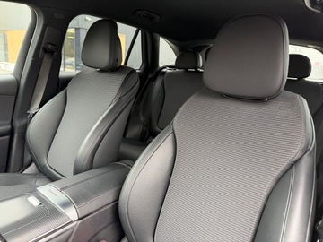 Mercedes GLC C254/X254 2022 MERCEDES-BENZ GLC 200 4MATIC 227KM Polski Salon FAKTURA VAT23% Jak NOWY, zdjęcie 18
