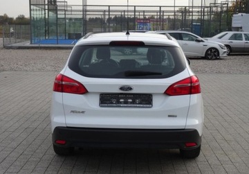 Ford Focus III Kombi Facelifting 1.0 EcoBoost 100KM 2015 Ford Focus 1.0BENZ Bezwypoadkowy Oplacony Super Stan Benzyna 100KM, zdjęcie 10