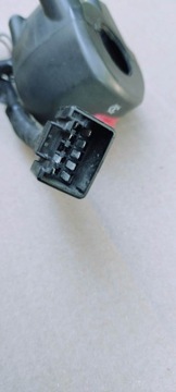 Suzuki Intruder 125 przełacznik prawy