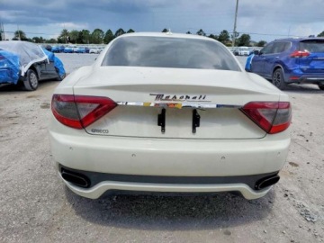 Maserati GranTurismo 2015 Maserati GranTurismo S 2015 4.7 Benzyna 454KM, zdjęcie 2