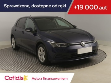 Volkswagen Golf VIII Hatchback 1.0 TSI 110KM 2020 VW Golf 1.0 TSI, Salon Polska, Klima, Klimatronic