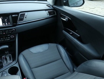 Kia Niro I Crossover 1.6 GDi Hybrid 141KM 2019 Kia Niro Hybrid, Salon Polska, 1. Właściciel, zdjęcie 7