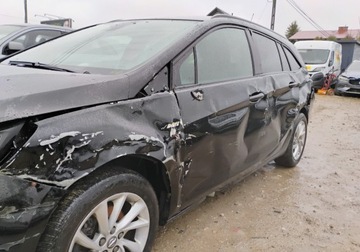 Opel Astra K Sportstourer Facelifting 1.2 Turbo 110KM 2020 Opel Astra 122020r, 1.2 Benzyna. Uszkodzony przod i lewy bok. Jezdzi, zdjęcie 27