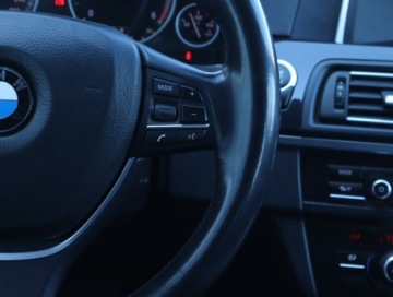 BMW Seria 5 F10-F11 Limuzyna Facelifting 518d 150KM 2016 BMW 5 518d, Salon Polska, Automat, Navi, Xenon, zdjęcie 23