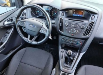 Ford Focus III Sedan Facelifting 1.6 Ti-VCT 125KM 2017 Ford Focus Wolnossacy, salon Polska, tempomat, SYNC 1.6 Benzyna 125KM, zdjęcie 17