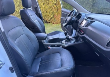 Kia Sportage III SUV Facelifting 1.6 GDI 135KM 2014 Kia Sportage 1.6 BiXenon Pano Navi Key-less Skora Kamera Bezwypadkowy, zdjęcie 30