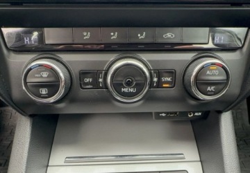 Skoda Octavia III Scout 1.6 TDI 110KM 2016 Skoda Octavia 1.6 TDI 110 KM 6 bieg.manual 4x4 Ambition 1.6 Diesel, zdjęcie 19