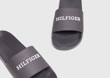 Tommy Hilfiger Klapki FM0FM04869 44 TH Embossed Pool Slide