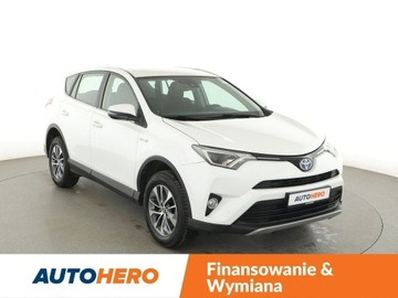 Toyota RAV4 IV MPV Facelifting 2.5 Hybrid 197KM 2017 Toyota RAV-4 HEV klima auto kamera i czujniki, zdjęcie 9