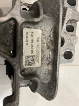 ПОДУШКА ДВИГАТЕЛЯ VW SEAT SKODA AUDI LAPA 5Q0199262BK
