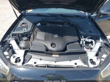 Mercedes Klasa E W213 2021 Mercedes-Benz Klasa E 450 2021 3.0l 3.0 Benzyna 362KM, zdjęcie 8