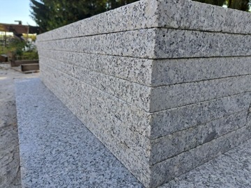 гранитная ступень ступеньки пламенные внешние ступени Strzegom