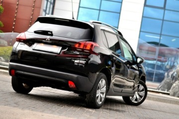 Peugeot 2008 I SUV Facelifting 1.2 PureTech 82KM 2017 Peugeot 2008 _1.2 82 KM Lift Navi Led Klimatronik, zdjęcie 4