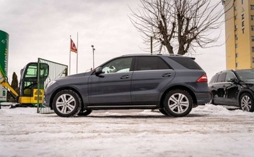 Mercedes Klasa M W166 Off-roader 350 BlueTEC 4MATIC 258KM 2013 Mercedes-Benz ML Mercedes-Benz Klasa ML W166 350 4Matic 258KM 3.0 Diesel, zdjęcie 4