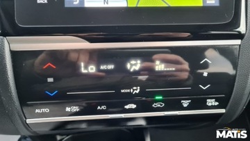 Honda Jazz IV Mikrovan 1.3 i-VTEC 102KM 2015 Honda Jazz 1.4Benz manual Navi 2xPDC climatronic key less 100 bezwypadek, zdjęcie 23