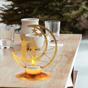 Подсвечник Металлический подсвечник