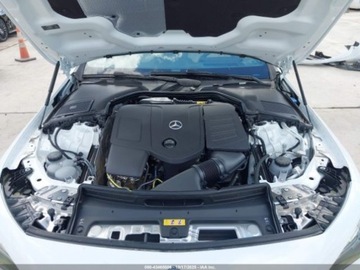 Mercedes CLE 2024 Mercedes-Benz CLE 300 4Matic 2024 2.0l 2.0 Benzyna 255KM, zdjęcie 8