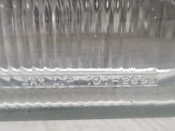 HYUNDAI H-1 STAREX SATELITE 1998 PŘEDNÍ STRANA LEVÝ SVĚTLA