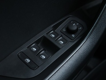 Skoda Karoq Crossover 1.5 TSI ACT 150KM 2020 Skoda Karoq 1.5 TSI, Salon Polska, 1. Właściciel, zdjęcie 17