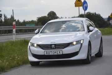 Peugeot 508 II Sedan 1.5 BlueHDI 130KM 2020 Peugeot 508 1.5BlueHDi nawi Android Auto Car Play