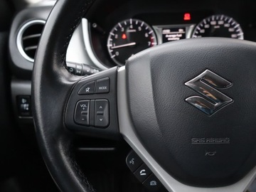 Suzuki Vitara III SUV 1.6 VVT 120KM 2015 Suzuki Vitara 1.6 VVT, Salon Polska, Serwis ASO, zdjęcie 16