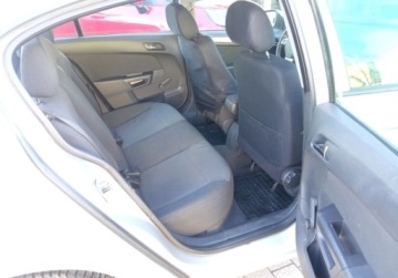 Opel Astra H Sedan 1.6 ECOTEC 115KM 2009 Opel Astra I wlasciciel 1.6 Benzyna 115KM, zdjęcie 16