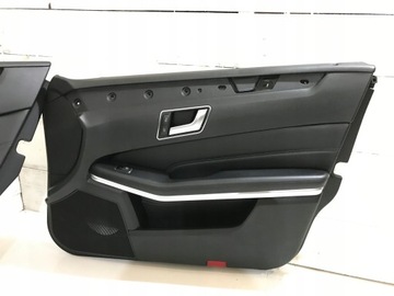 ОБИВКА БОКОВОЙ ДВЕРИ MERCEDES W212 LED LIFT COMBI