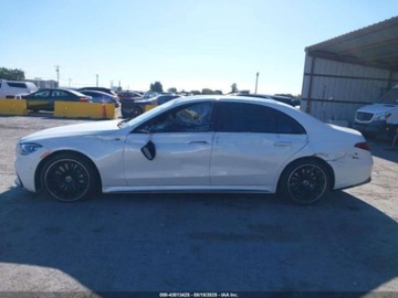 Mercedes Klasa S W223/V223 2023 Mercedes-Benz Klasa S 500 4Matic 2023 3.0l 3.0 Benzyna 429KM, zdjęcie 2