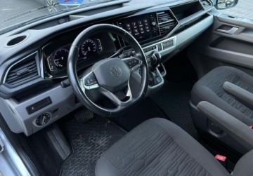 Volkswagen Caravelle T6 2022 Volkswagen Caravelle Comfortline L2 4Motion, ACC, Kamera cofania, Hak, LED, zdjęcie 5