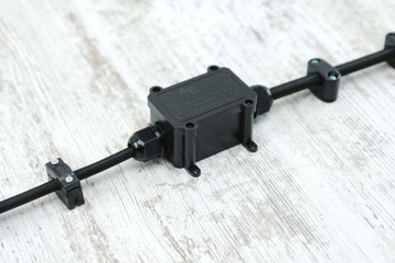 hermetyczna podwójna puszka naprawcza IP66. puszka natynkowa w stylu loft