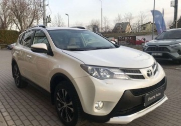 Toyota RAV4 IV MPV D-4D 125 124KM 2015 Toyota RAV4 Toyota RAV4 2.0 D-4D Premium 2.0 Diesel 124KM, zdjęcie 10