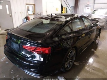 Audi A5 B10 2024 Audi A5 Sportback Premium 45 Tfsi S Line Quattro S Tronic 2024 2.0 Benzyna, zdjęcie 5