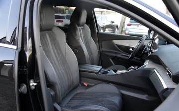 Peugeot 5008 II Crossover Facelifting 1.6 PureTech 180KM 2023 Peugeot 5008 SKORA Alusy LED Navi. BLIS linne assist Grzane fotele 1.6, zdjęcie 26