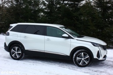Peugeot 5008 II Crossover Facelifting 1.5 BlueHDi 130KM 2021 Peugeot 5008 Peugeot 5008 1.5 BlueHDi Allure SampS 1.5 Diesel 130KM, zdjęcie 3
