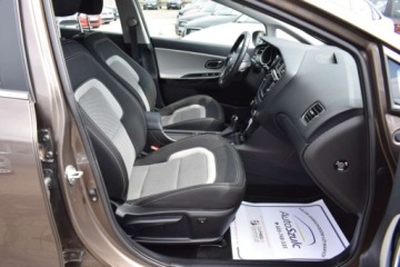 Kia Ceed II Hatchback 5d 1.6 GDI 135KM 2012 Kia Ceed 1.6 Benzyna, AUTOMAT, Bogate wyposazenie, Rzadkie wnetrze, Serwis, zdjęcie 29