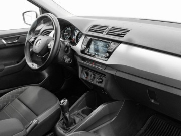 Skoda Fabia III Kombi Facelifting 1.0 TSI 95KM 2021 Škoda Fabia Skoda Fabia DW2RE43#1.0 TSI Ambition, zdjęcie 29