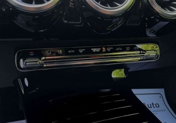 Mercedes Klasa A W177/V177 Hatchback 1.5 180d 116KM 2018 Mercedes-Benz Klasa A kamera 1.5D NAVI gwarancja LED virtual, zdjęcie 31