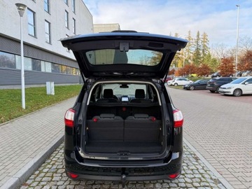 Ford C-MAX II Grand C-MAX Facelifting 1.5 EcoBoost 150KM 2017 Ford Grand C-MAX Full OpcjaNaviKameraLedAsystent Parkowania7 Osob 1.5, zdjęcie 27