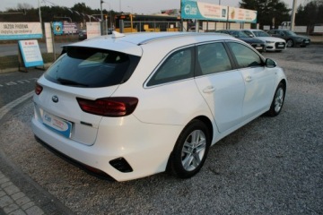 Kia Ceed III Kombi 1.6 CRDi 136KM 2021 Kia Cee'd F-vat Kamera "M" Salon Polska, zdjęcie 5