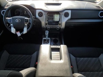 Toyota Tundra II 2021 Toyota Tundra CREWMAX SR5, V8, 4x4, od ubezpieczalni 5.7 Benzyna 381KM, zdjęcie 8