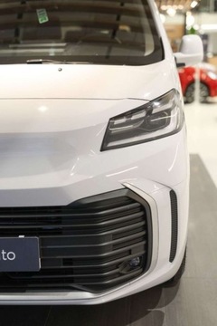 Toyota 2024 Toyota Proace Verso Verso 2.0 D4-D Long Business 2.0 Diesel 144KM, zdjęcie 8