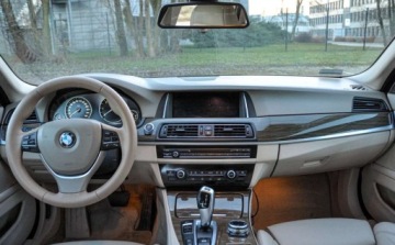 BMW Seria 5 F10-F11 Touring Facelifting 525d 218KM 2014 BMW Seria 5 2,0d (218KM) xDrive Automat Lift Salon PL 1 wlasciciel VAT23, zdjęcie 9