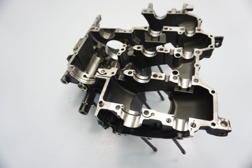 YAMAHA YZF-R1 1000 RN22 09-15 БЛОК Картера