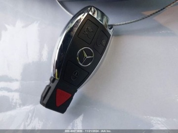 Mercedes GLA I 2017 Mercedes-Benz GLA 2017 Mercedes-Benz GLA GLA 250 4MATIC SUV 2.0 Benzyna, zdjęcie 9