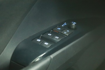 Toyota Camry IX Sedan 2.5 Hybrid Dynamic Force 218KM 2020 Toyota Camry 2.5 Hybrid, Salon Polska, zdjęcie 14