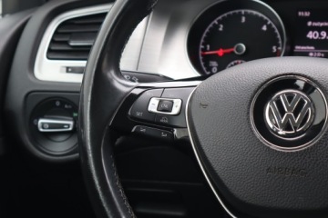 Volkswagen Golf VII Variant 1.6 TDI CR DPF BlueMotion Technology 105KM 2014 VW Golf 1.6 TDI, Salon Polska, Serwis ASO, Klima, zdjęcie 15