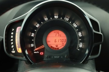 Toyota Aygo II Hatchback 3d Facelifting 1.0 VVT-i 72KM 2019 Toyota Aygo 1.0 VVT-i, Salon Polska, zdjęcie 7