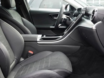 Mercedes Klasa C W206 Limuzyna 1.5 200 204KM 2025 C Klasa 200 4-Matic AMG 1.5 (204KM) 2025, zdjęcie 9