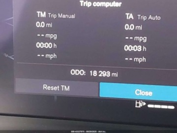 Volvo XC40 2024 Volvo XC 40 B5 Plus Dark Theme 2024 2.0l 2.0 Benzyna 247KM, zdjęcie 11