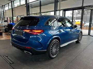 Mercedes GLC C254/X254 Coupe 2.0 220d 197KM 2025 MERCEDES-BENZ GLC 220 d 4-Matic AMG Line 2.0 (197KM) 2025, zdjęcie 2